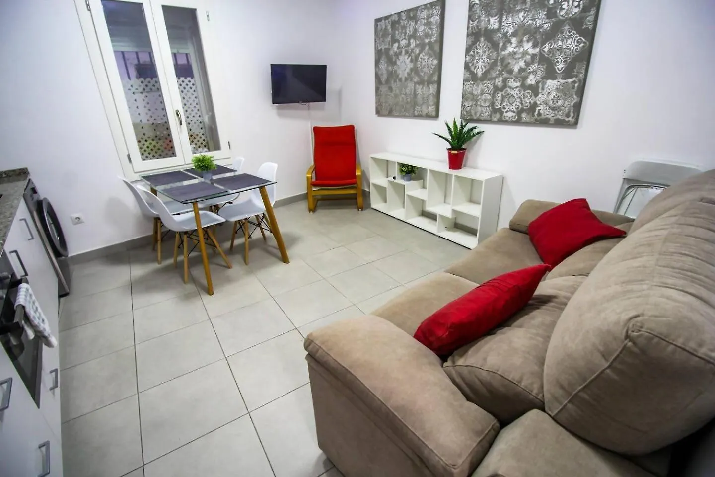 아파트 Sh Cruz Moderno Apartmento Cerca Del Mercado 스페인